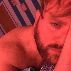 Meet your Posher, Adam